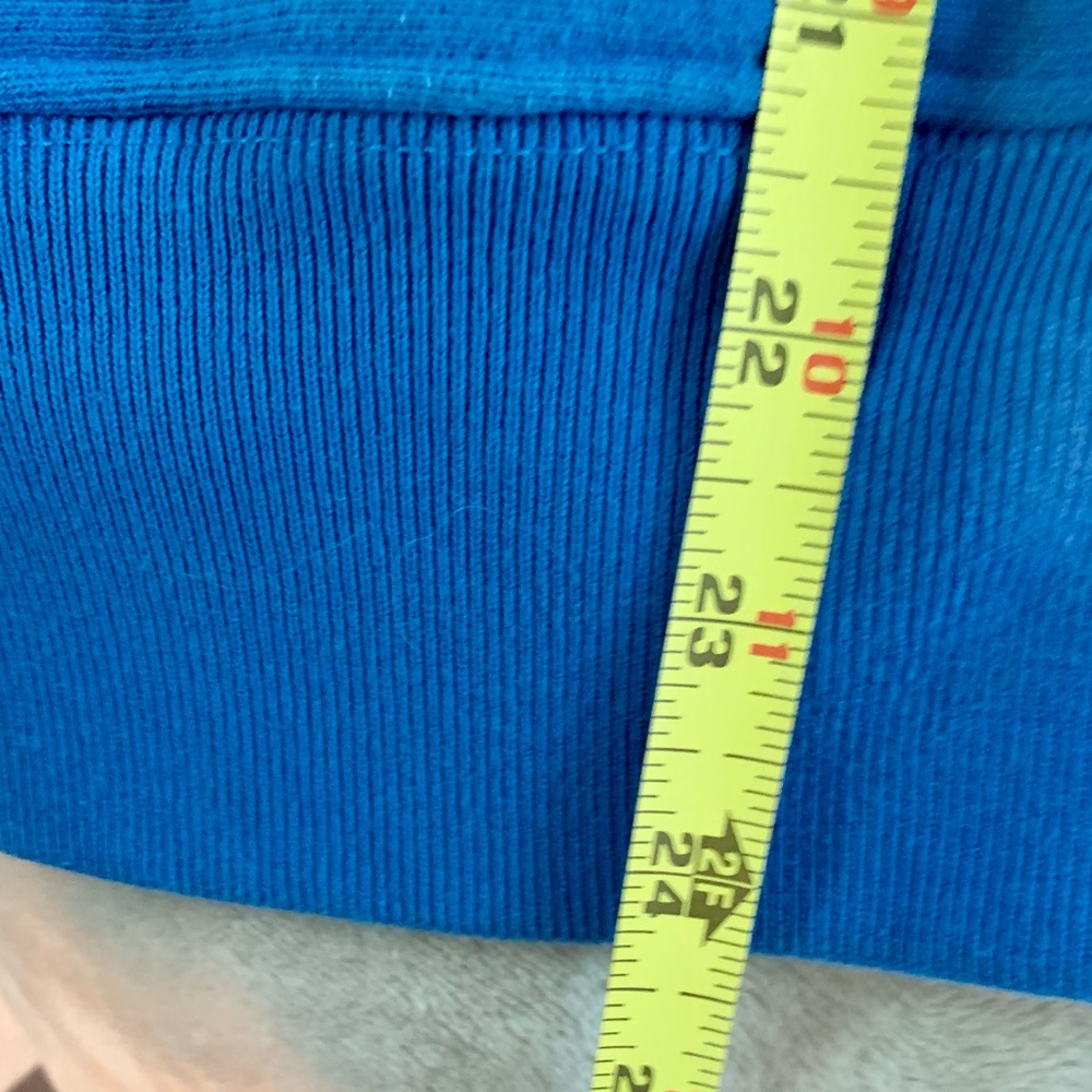 Blue reverse weave Champion hoodie-great condition!💙FINAL MARKDOWN💙 - Picture 11 of 16